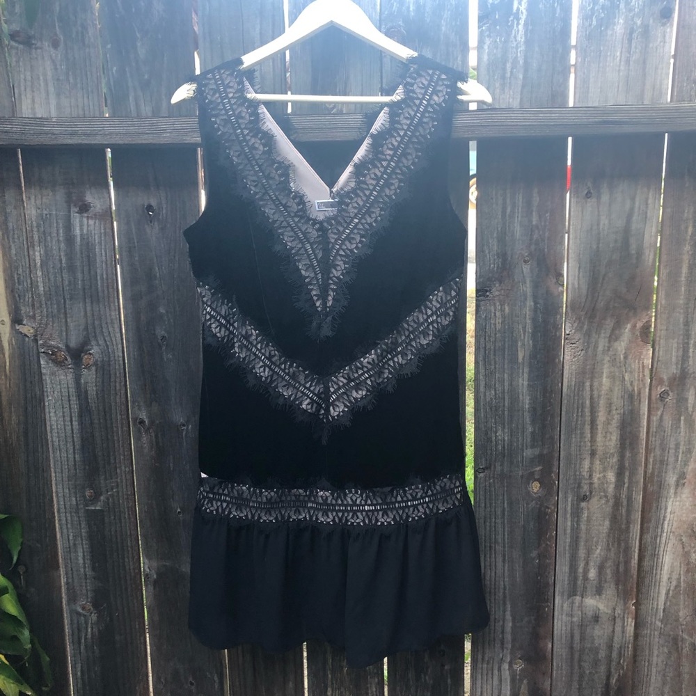 Chelsea28 Velvet & Lace Dress - Black - Small